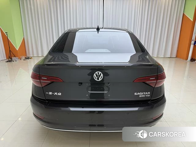 Volkswagen Sagitar 2022 Черный из Китая, фото 3