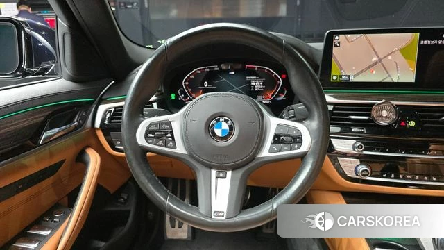 BMW 5 Series (G30) 2020 Черный из Кореи, фото 3