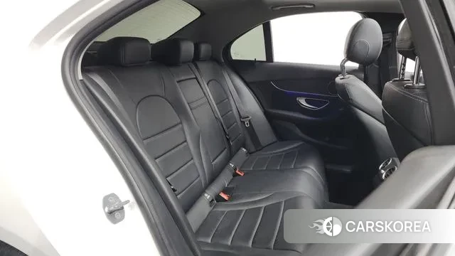 Mercedes-Benz C-Class W205 2019 Белый из Кореи, фото 3