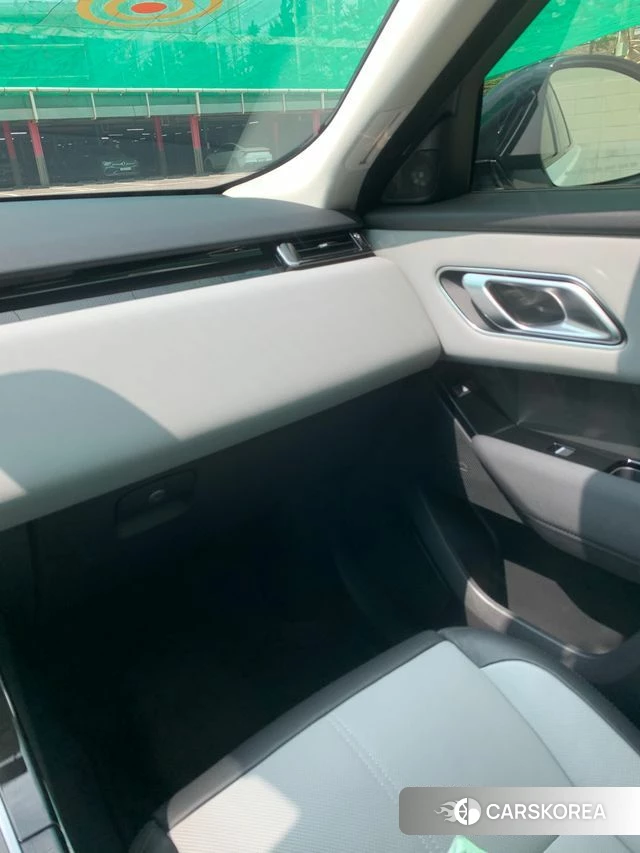 Land Rover Range Rover Velar 2024 Белый из Кореи, фото 3