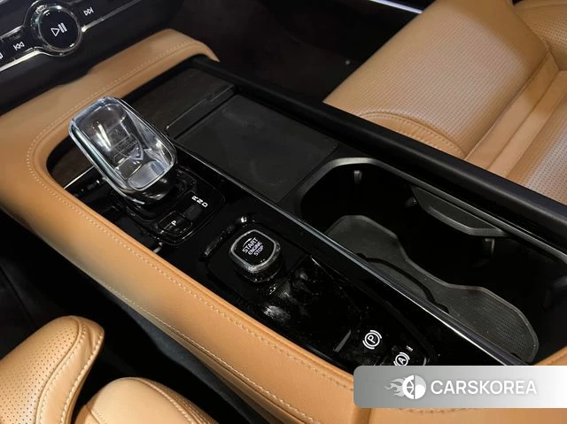 Volvo S90 2022 Черный из Кореи, фото 3