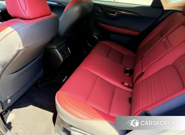 Lexus NX300h 2021 Черный из Кореи, фото 3