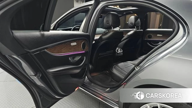 Mercedes-Benz E-Class W213 2020 Серый из Кореи, фото 3