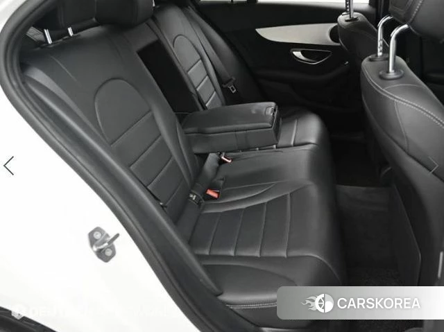 Mercedes-Benz C-Class W205 2018 Белый из Кореи, фото 3