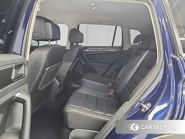 Volkswagen Tiguan second Generation 2020 Синий из Кореи, фото 3
