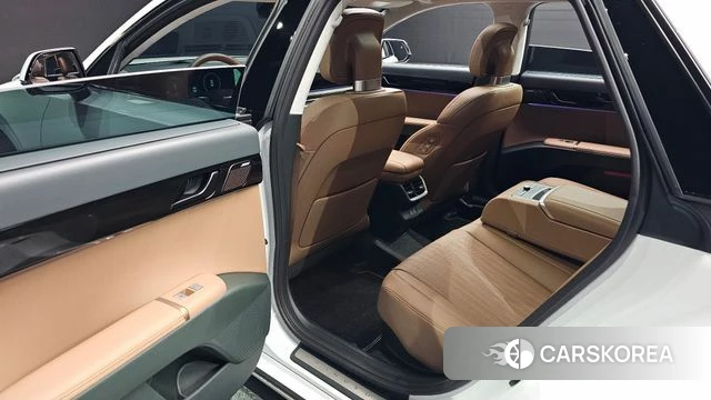 Hyundai Grandeur Hybrid (GN7) 2025 Белый из Кореи, фото 3
