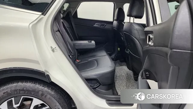 Kia Sportage 5th Generation Hybrid 2021 Белый из Кореи, фото 3