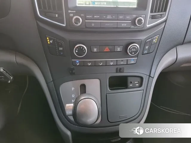 Hyundai The New Grand Starex 2019 Серебристо-серый из Кореи, фото 3