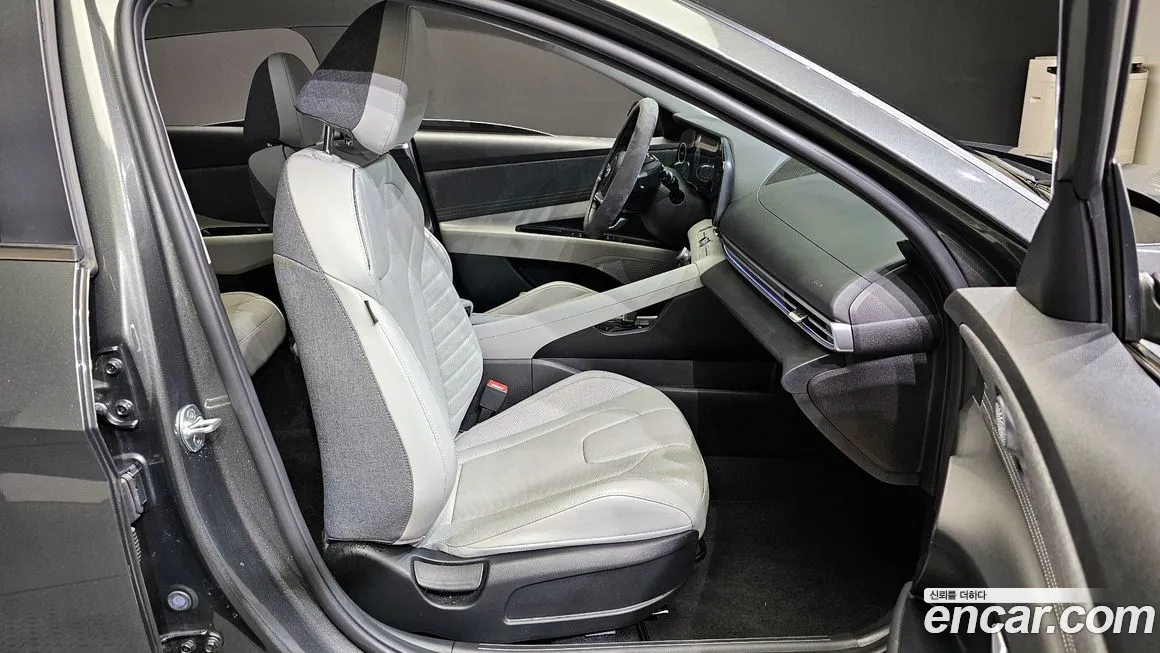 Hyundai Avante Hybrid (CN7) 2021 Серый из Кореи, фото 3