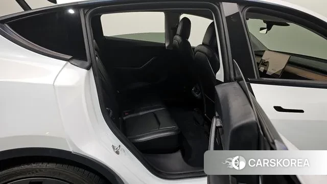 Tesla Model Y 2022 Белый из Кореи, фото 3