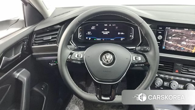 Volkswagen 7th Generation of Jetta 2021 Белый из Кореи, фото 3