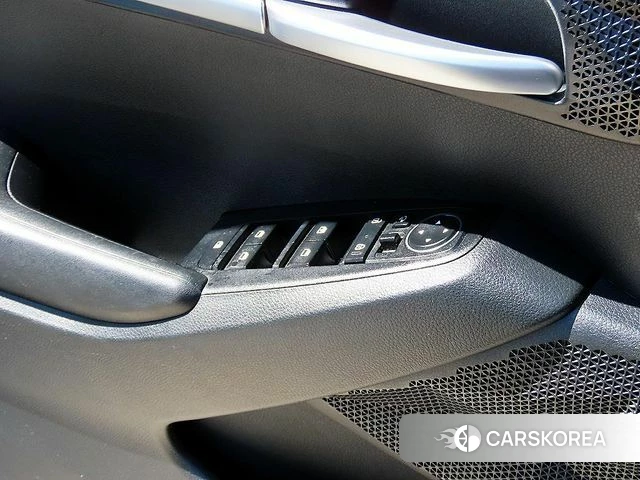 Kia Seltos 2020 Синий из Кореи, фото 3