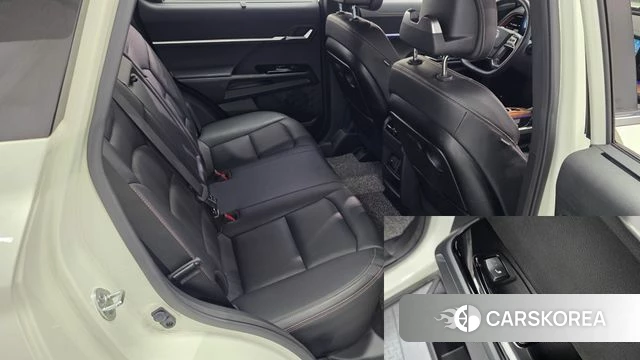 Ssangyong Torres EVX 2024 Белый из Кореи, фото 3