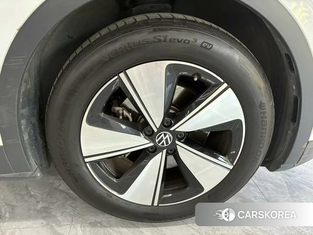 Volkswagen ID.4 X 2024 Белый из Китая, фото 3