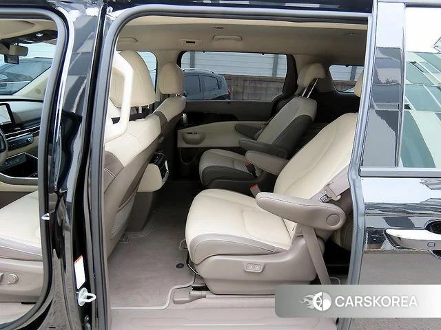 Kia The New Carnival 4th Generation 2024 Черный из Кореи, фото 3