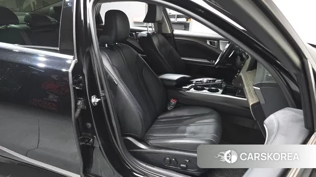 Kia K8 2021 Черный из Кореи, фото 3