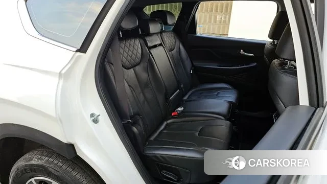 Hyundai The New Santa Fe 2022 Белый из Кореи, фото 3