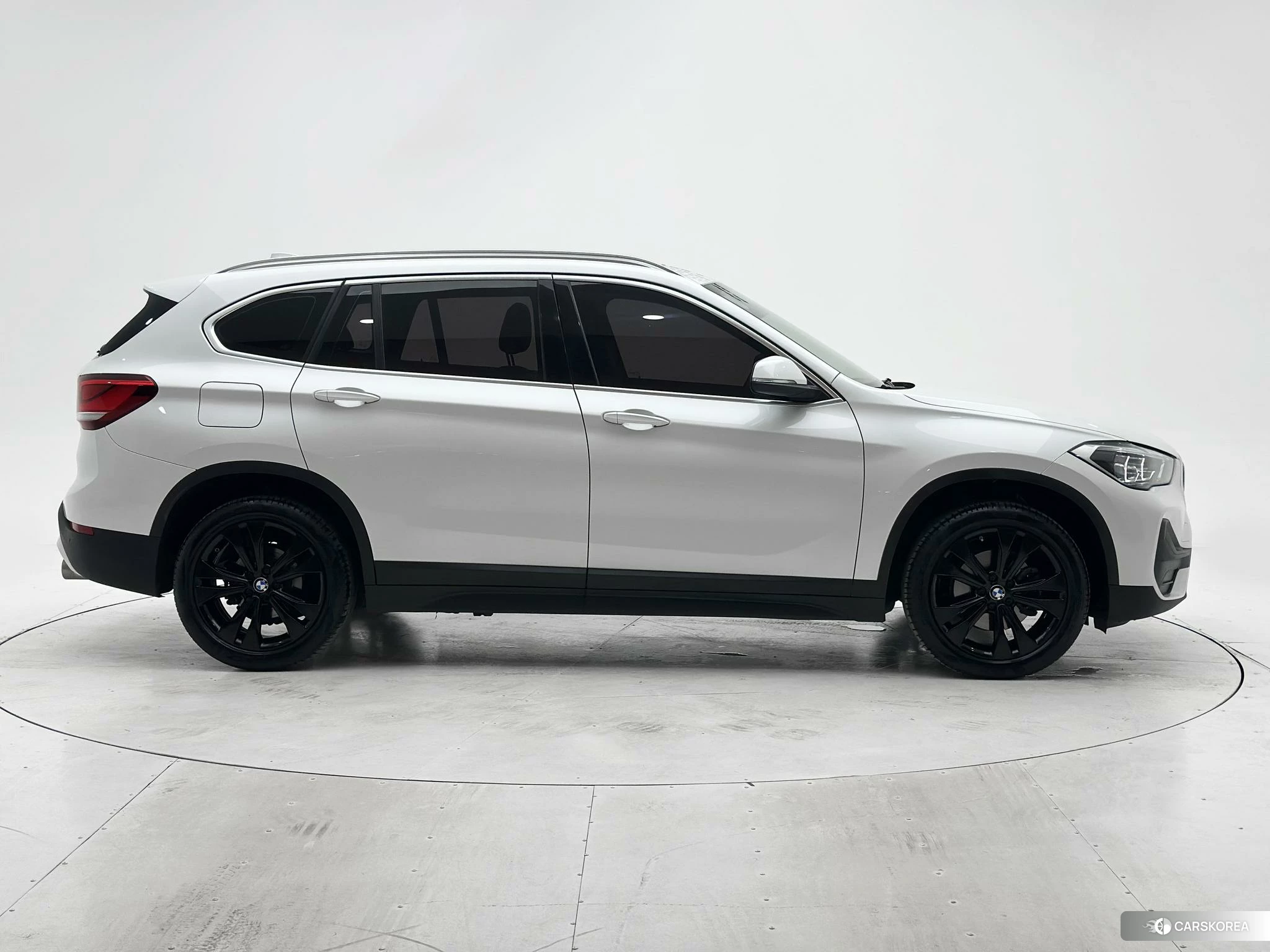 BMW X1 2021 Белый из Китая, фото 3