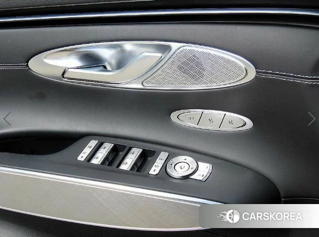 Genesis Electrified GV70 2022 Белый из Кореи, фото 3