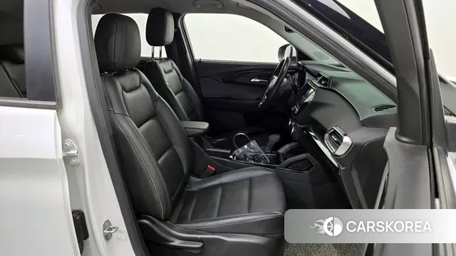 Chevrolet (GM Daewoo) Trailblazer 2020 Белый из Кореи, фото 3