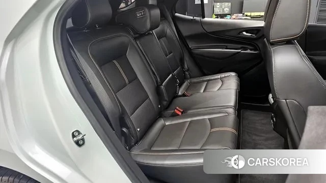 Chevrolet (GM Daewoo) The New Equinox 2022 Белый из Кореи, фото 3