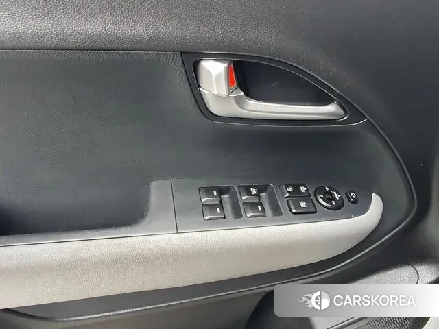 Kia The New Kia Ray 2023 Белый из Кореи, фото 3