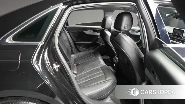 Audi A4 (B9) 2018 Черный из Кореи, фото 3