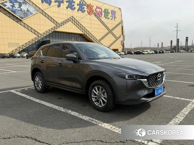 Mazda CX-5 2023 Темно-серый из Китая, фото 3