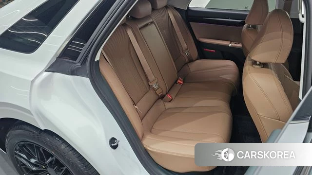Hyundai Grandeur Hybrid (GN7) 2026 Белый из Кореи, фото 3