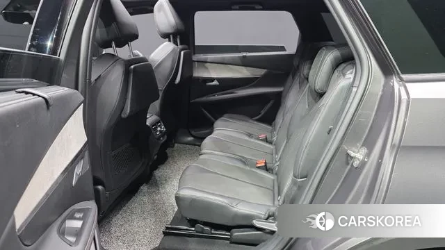 Peugeot 5008 second generation 2022 Серый из Кореи, фото 3