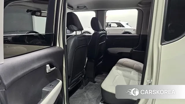 Kia The New Kia Ray EV 2023 Жемчужный цвет из Кореи, фото 3