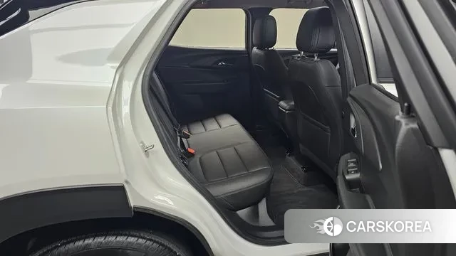 Chevrolet (GM Daewoo) Trailblazer 2021 Белый из Кореи, фото 3