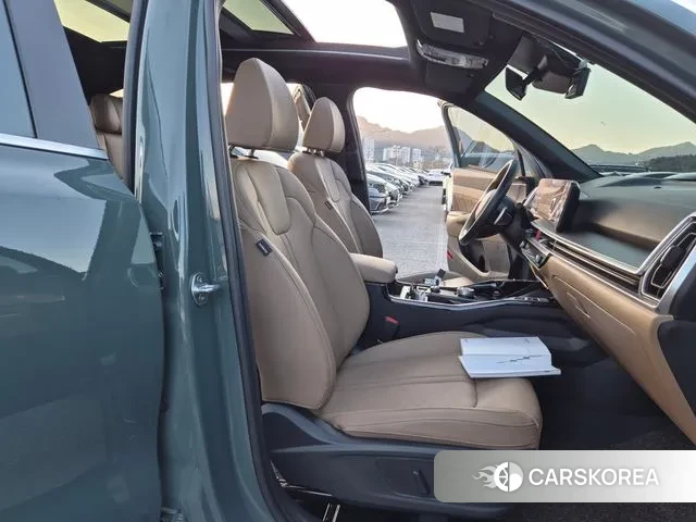 Kia The New Sorento 4th Generation 2023 Темно-зеленый из Кореи, фото 3