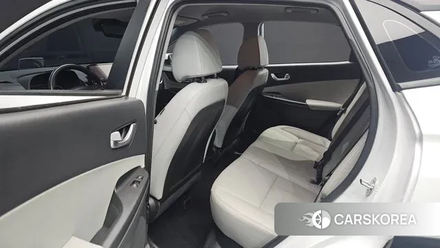 Hyundai The New Kona 2022 Белый из Кореи, фото 3