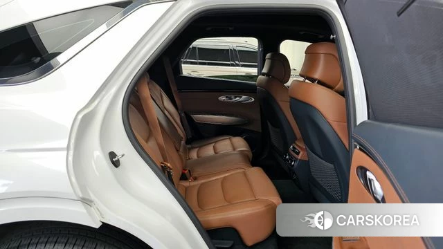 Genesis GV70 2021 Белый из Кореи, фото 3