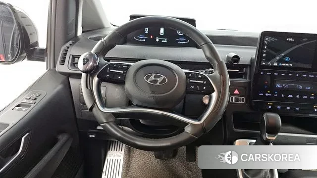 Hyundai Staria 2021 Черный из Кореи, фото 3