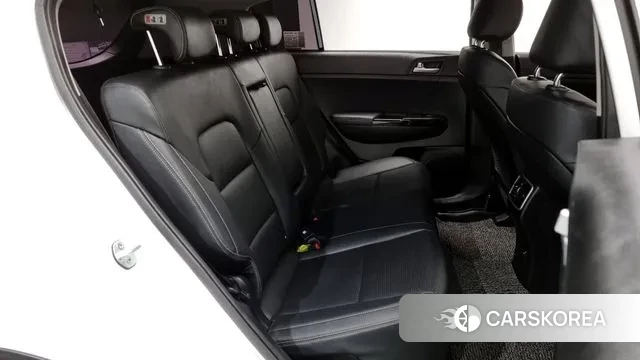 Kia Sportage 4th Generation 2018 Белый из Кореи, фото 3