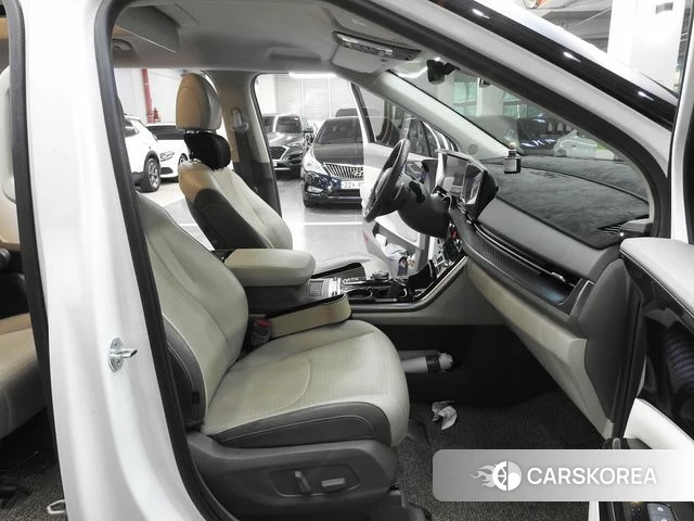 Kia Carnival 4th generation 2021 Белый из Кореи, фото 3