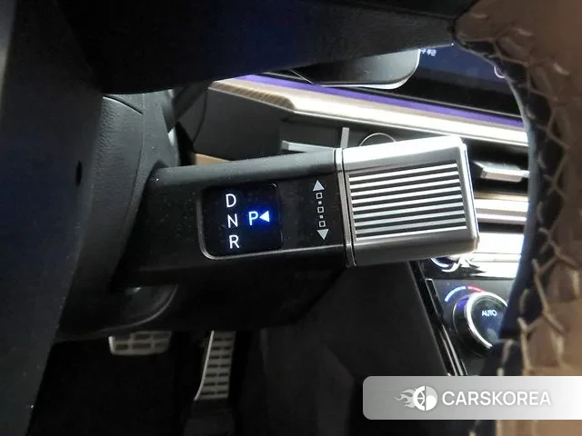 Hyundai Santa Fe (MX5) 2023 Белый из Кореи, фото 3