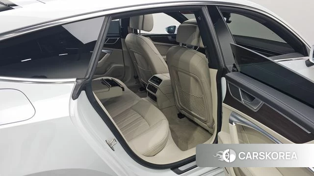 Audi A7 (4K) 2022 Белый из Кореи, фото 3