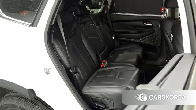 Hyundai The New Santa Fe 2022 Белый из Кореи, фото 3