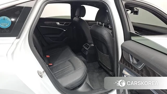 Audi A6 (C8) 2021 Белый из Кореи, фото 3