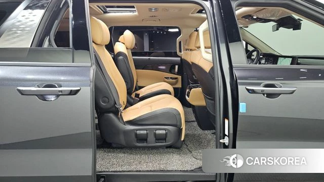 Kia Carnival 4th generation 2022 Серый из Кореи, фото 3