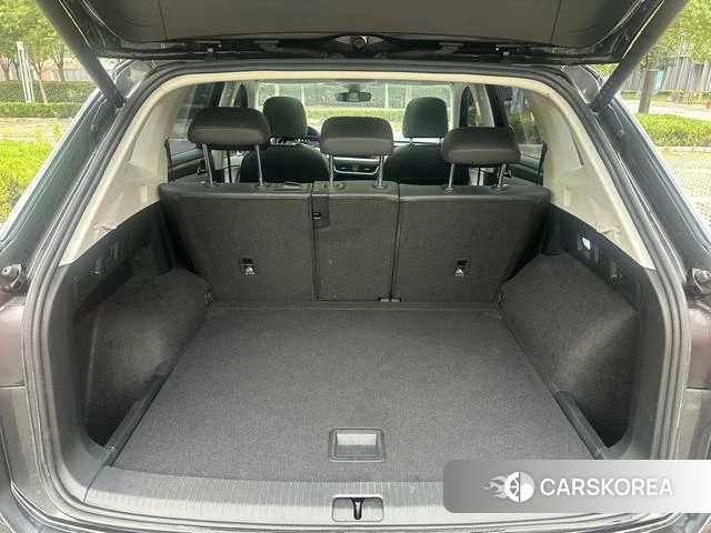 Volkswagen Tanyue 2023 Темно-серый из Китая, фото 3