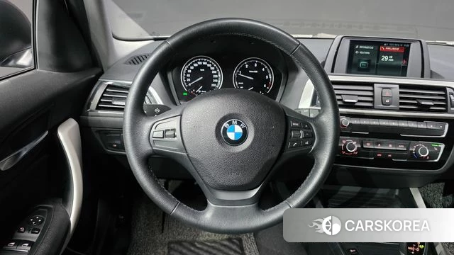 BMW 1 Series (F20) 2018 Серый из Кореи, фото 3