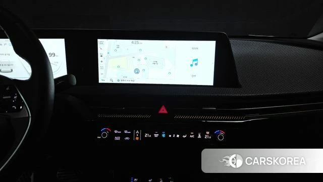 Kia EV6 2023 Черный из Кореи, фото 3