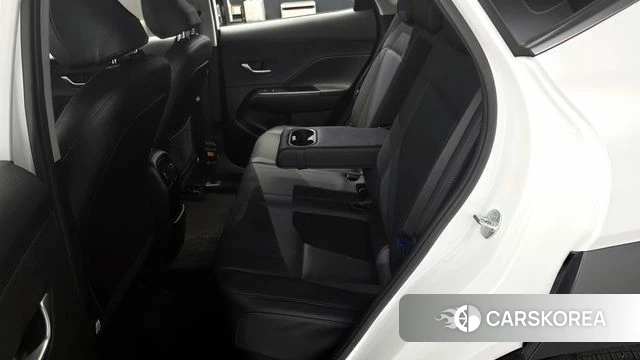 Hyundai Kona Hybrid (SX2) 2024 Белый из Кореи, фото 3