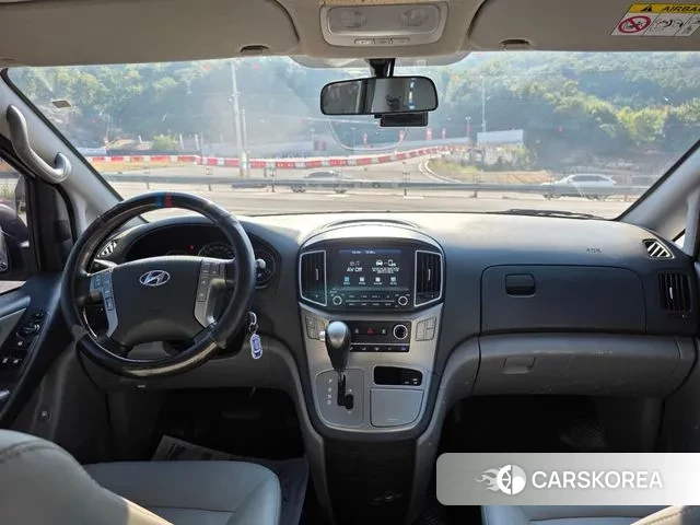 Hyundai The New Grand Starex 2020 Черный из Кореи, фото 3