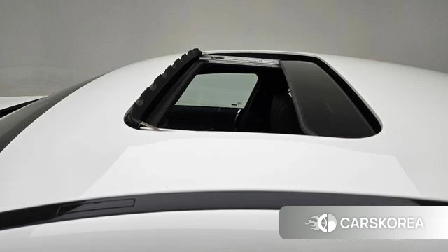 Mercedes-Benz AMG GT 2025 Белый из Кореи, фото 3