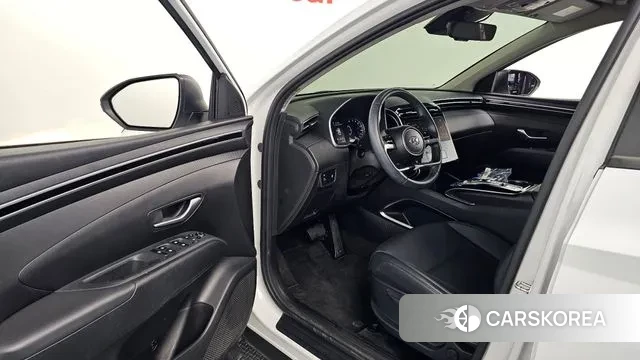 Hyundai Tucson (NX4) 2022 Белый из Кореи, фото 3